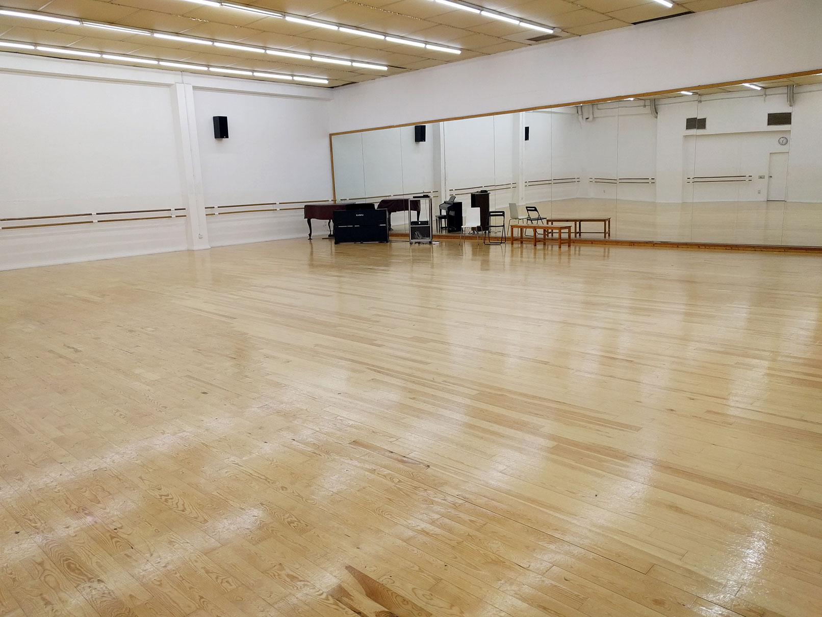 Aula principal de la escuela Alginet del Centro de Danza Mari Cruz Alcalá