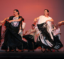 Sevillanas during the End of Course Festival