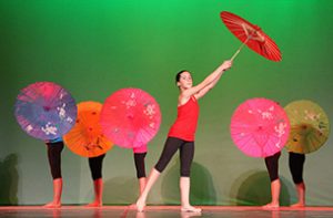 Danza Contemporánea en el Festival de Fin de Curso 3